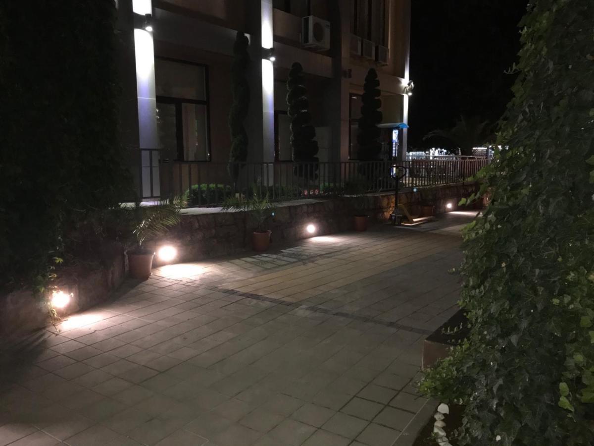 Raya Central Obzor Exterior photo